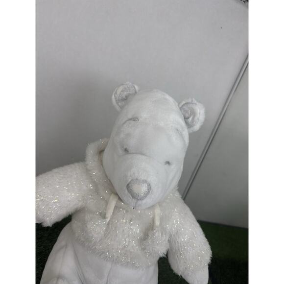 Snowflake Winnie The Pooh Plush 12” Disney Store Winter Silver. *Pre-Owned* - Picture 6 of 7